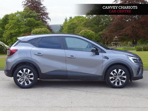 Used Renault Captur 2023 for sale - 75600701: Photo 5