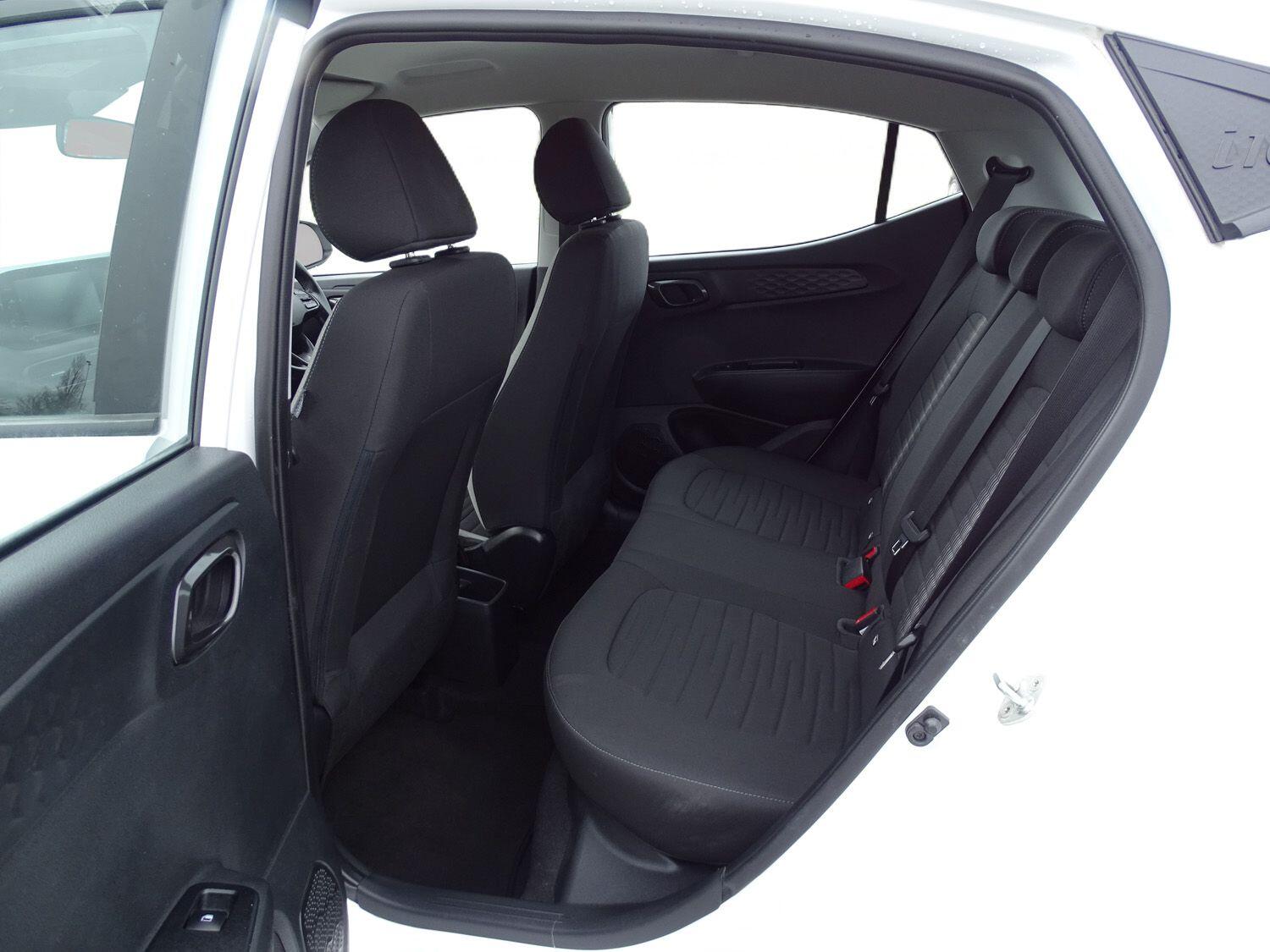 Used Hyundai i10 2021 for sale - 78048090: Photo 14