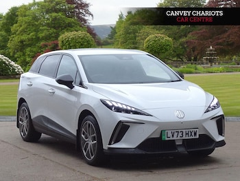 2023 (73) - 64kWh Trophy Long Range Auto 5dr