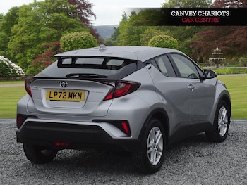 Used Toyota C-HR 2023 for sale - 77753743: Photo