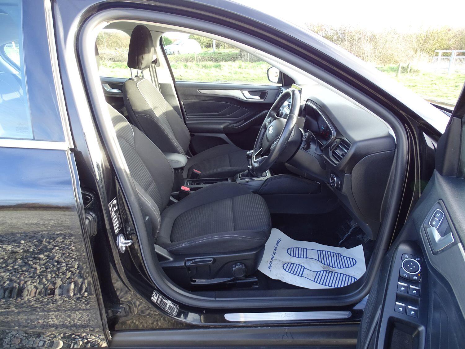 Used Ford Focus 2021 for sale - 77175812: Photo 10