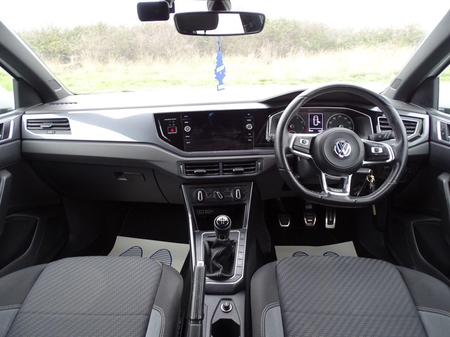 Used Volkswagen Polo for sale - 76992458: Photo 11