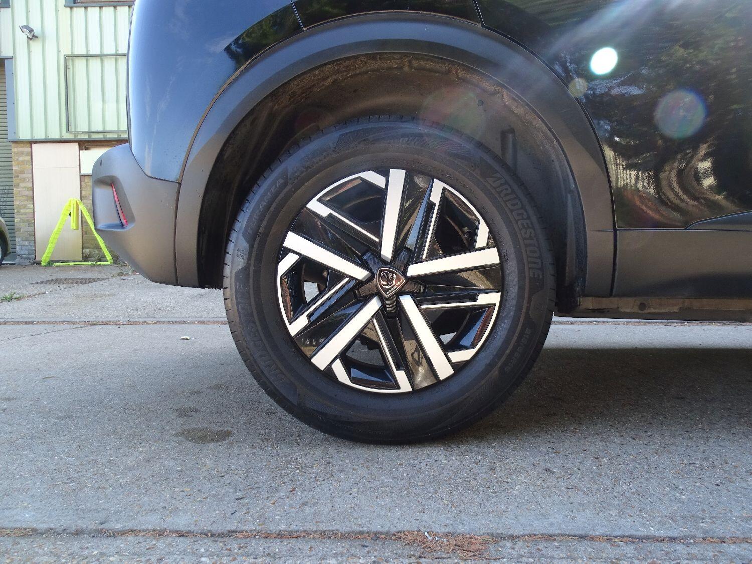 Used Peugeot 2008 2023 for sale - 76060635: Photo 10