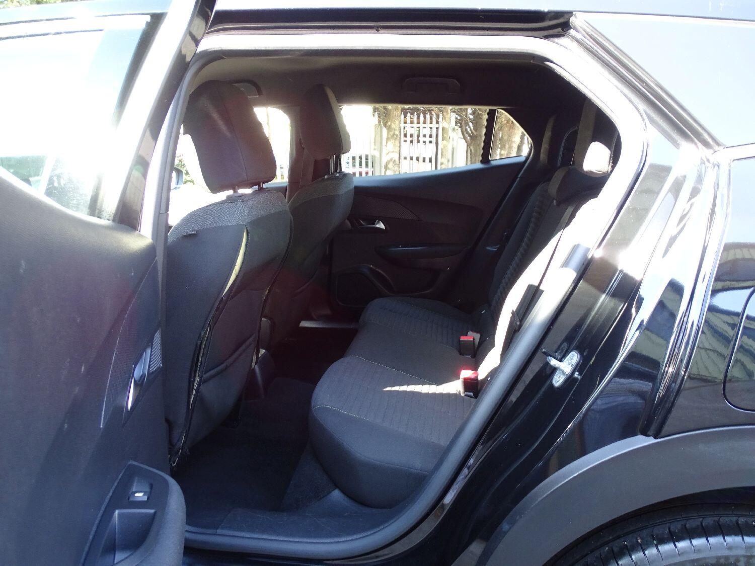 Used Peugeot 2008 2023 for sale - 76060635: Photo 14
