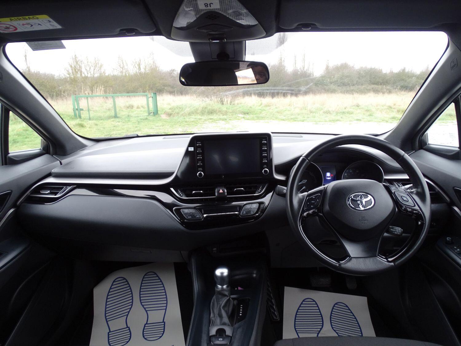 Used Toyota C-HR 2022 for sale - 76781764: Photo 11