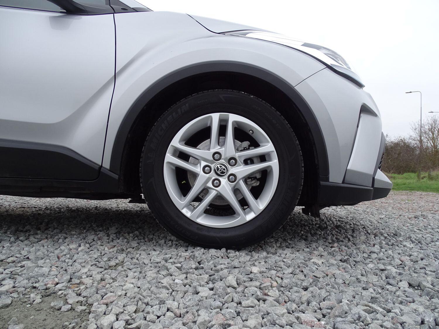 Used Toyota C-HR 2022 for sale - 76781764: Photo 19