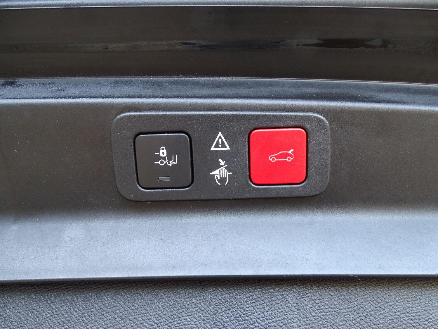 Used Peugeot 5008 2018 for sale - 76214672: Photo 16