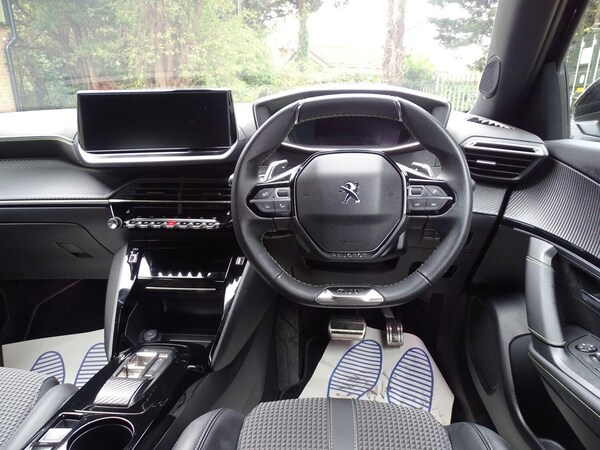 Used Peugeot 2008 2023 for sale - 76042035: Photo 17