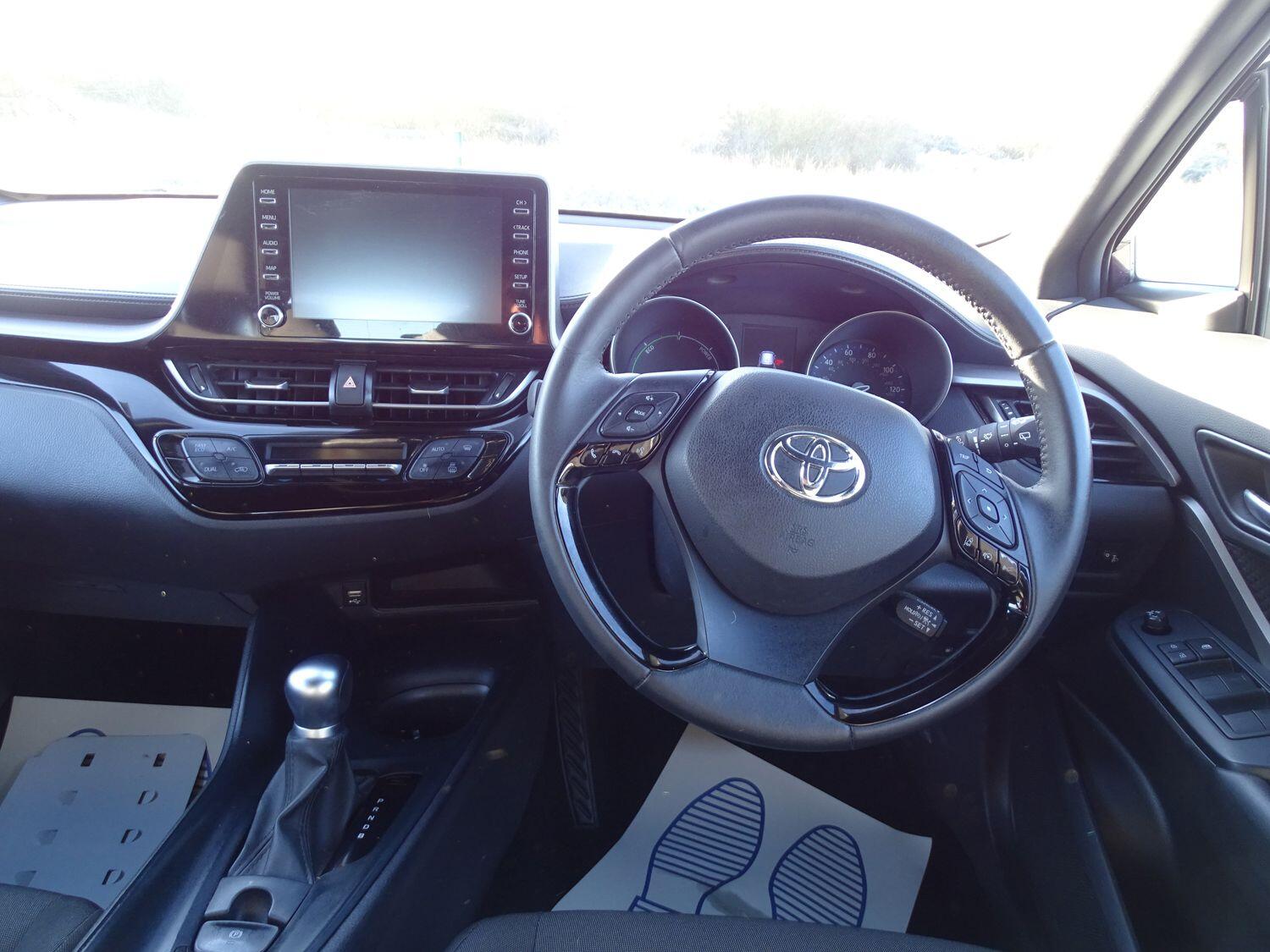 Used Toyota C-HR 2022 for sale - 76964431: Photo 11