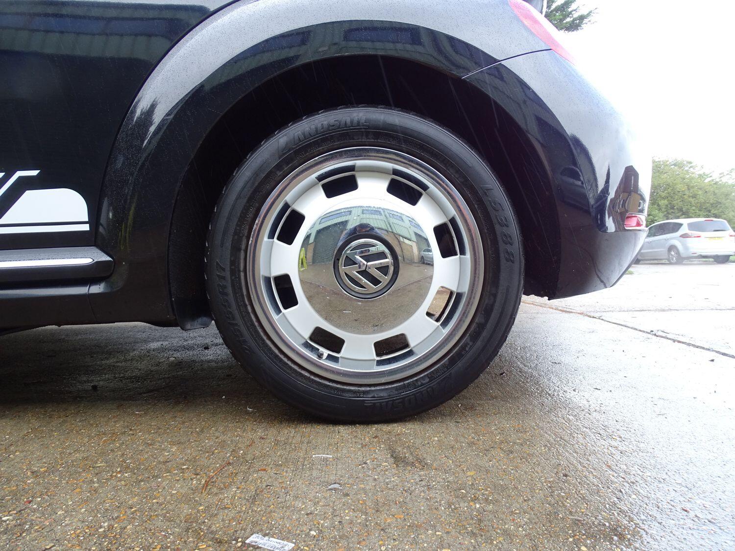 Used Volkswagen Beetle 2012 for sale - 76326987: Photo 11