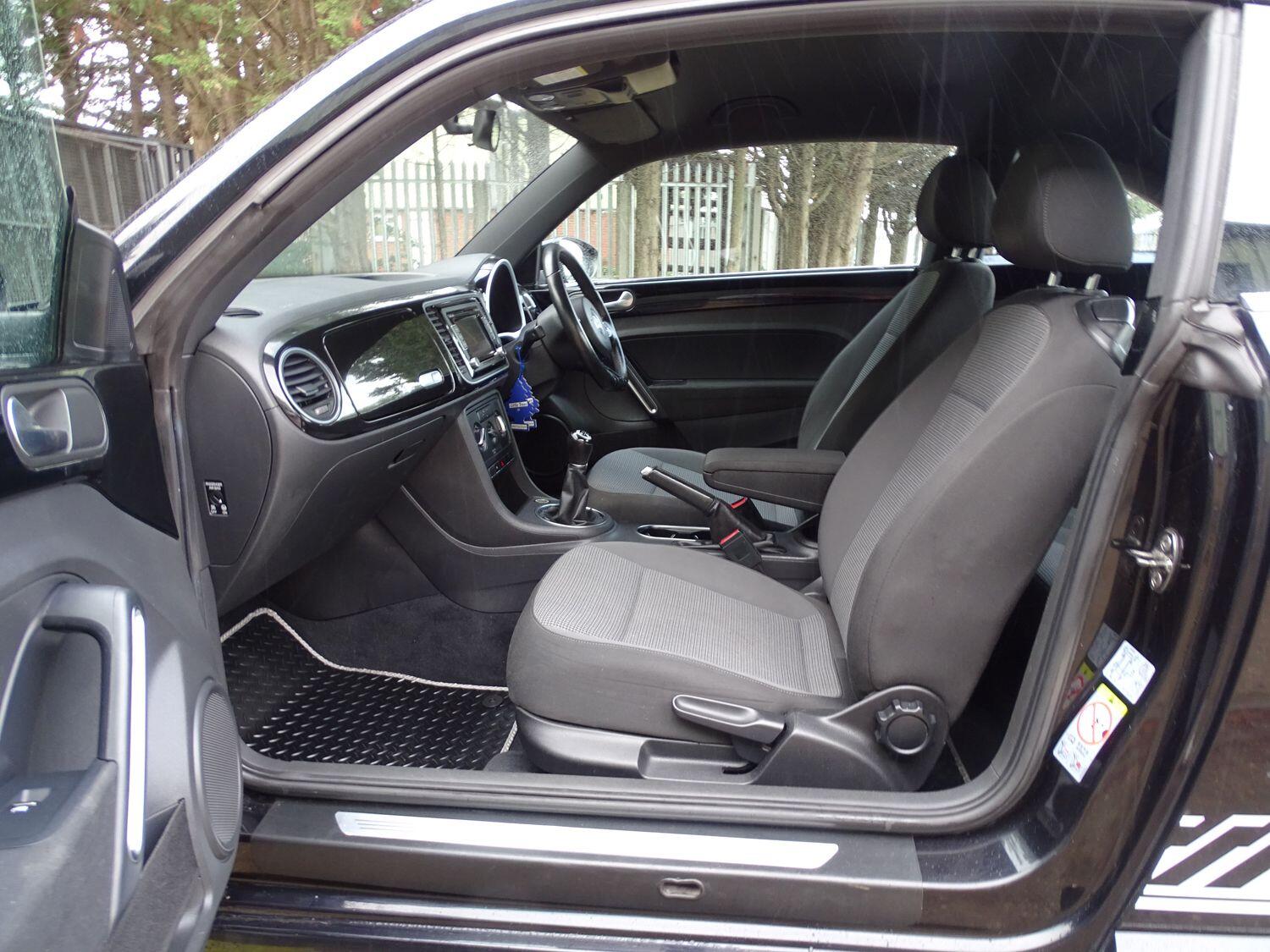 Used Volkswagen Beetle 2012 for sale - 76326987: Photo 13