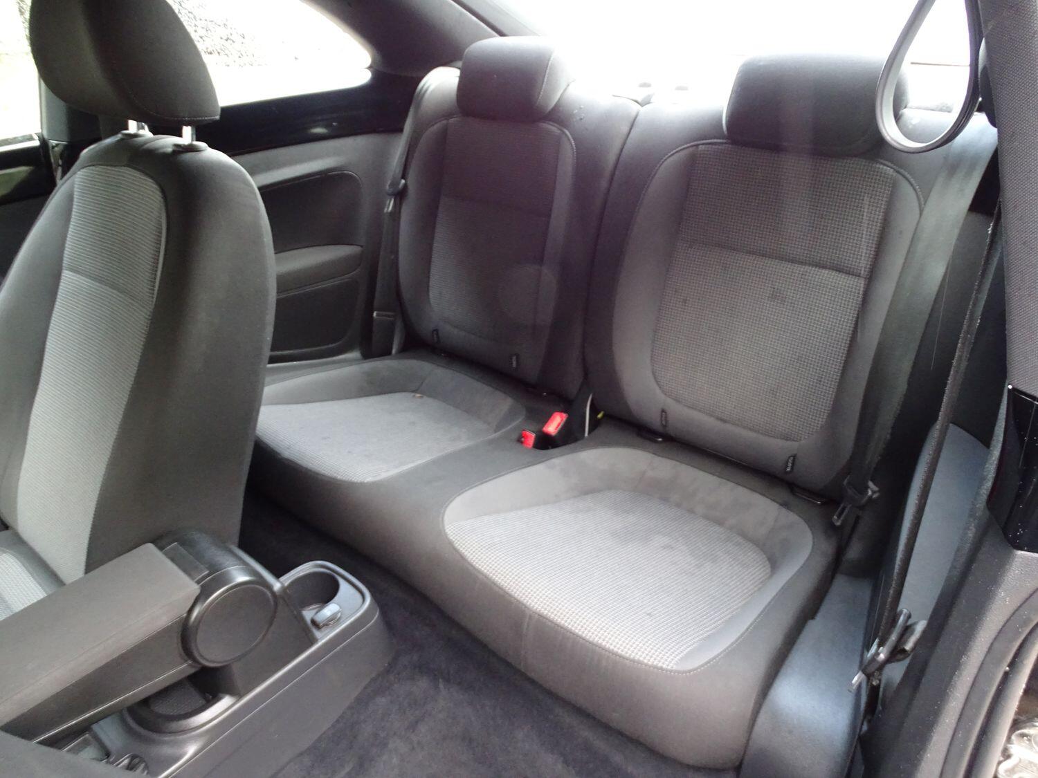 Used Volkswagen Beetle 2012 for sale - 76326987: Photo 14