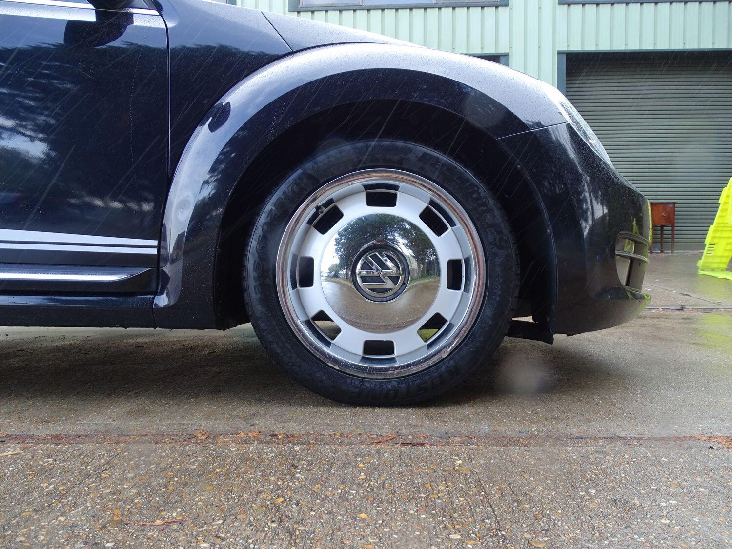 Used Volkswagen Beetle 2012 for sale - 76326987: Photo 9