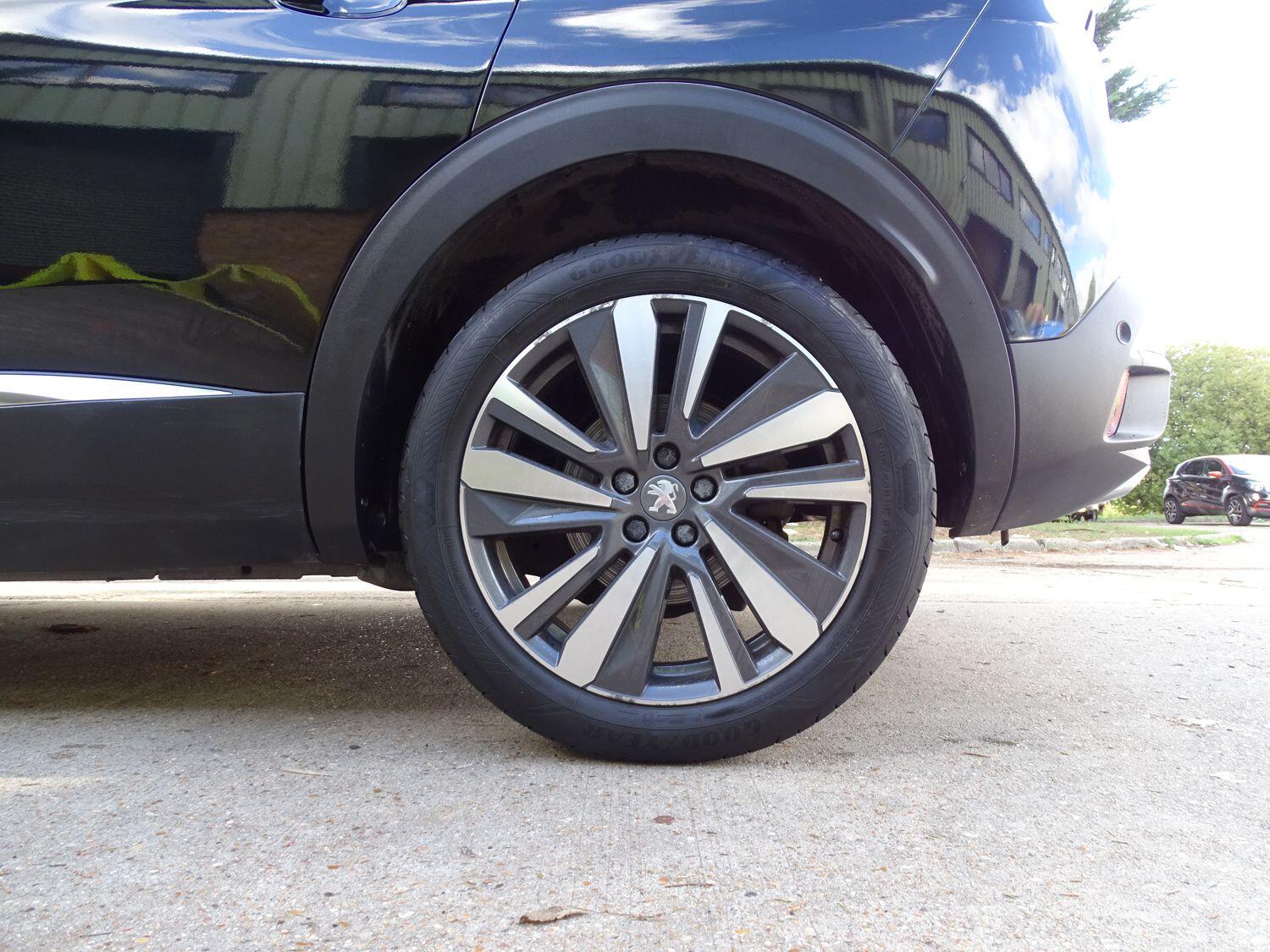 Used Peugeot 3008 2020 for sale - 76214671: Photo 10