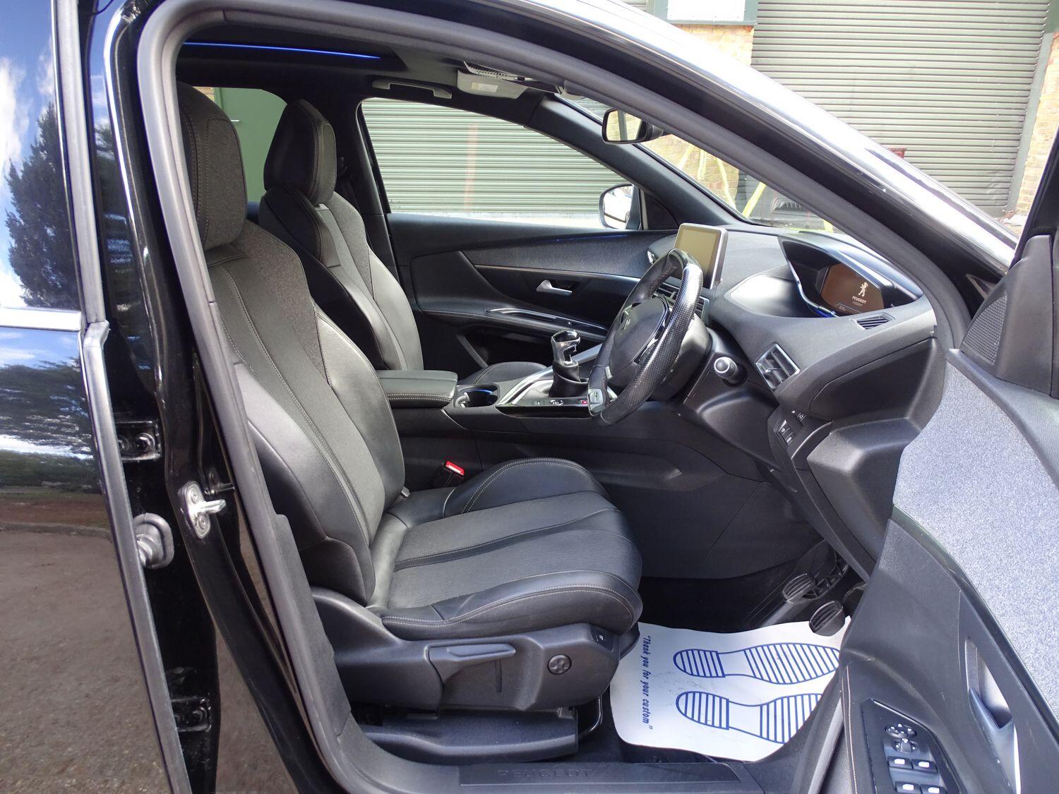 Used Peugeot 3008 2020 for sale - 76214671: Photo 19