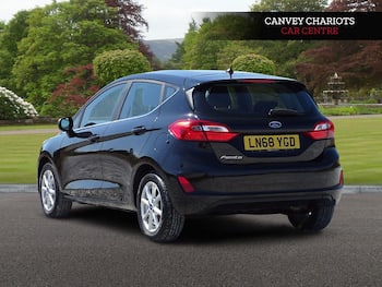 Used Ford Fiesta 2018 for sale - 79236987: Photo