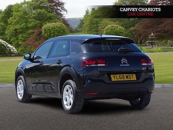 Used Citroen C4 Cactus 2018 for sale - 78548473: Photo