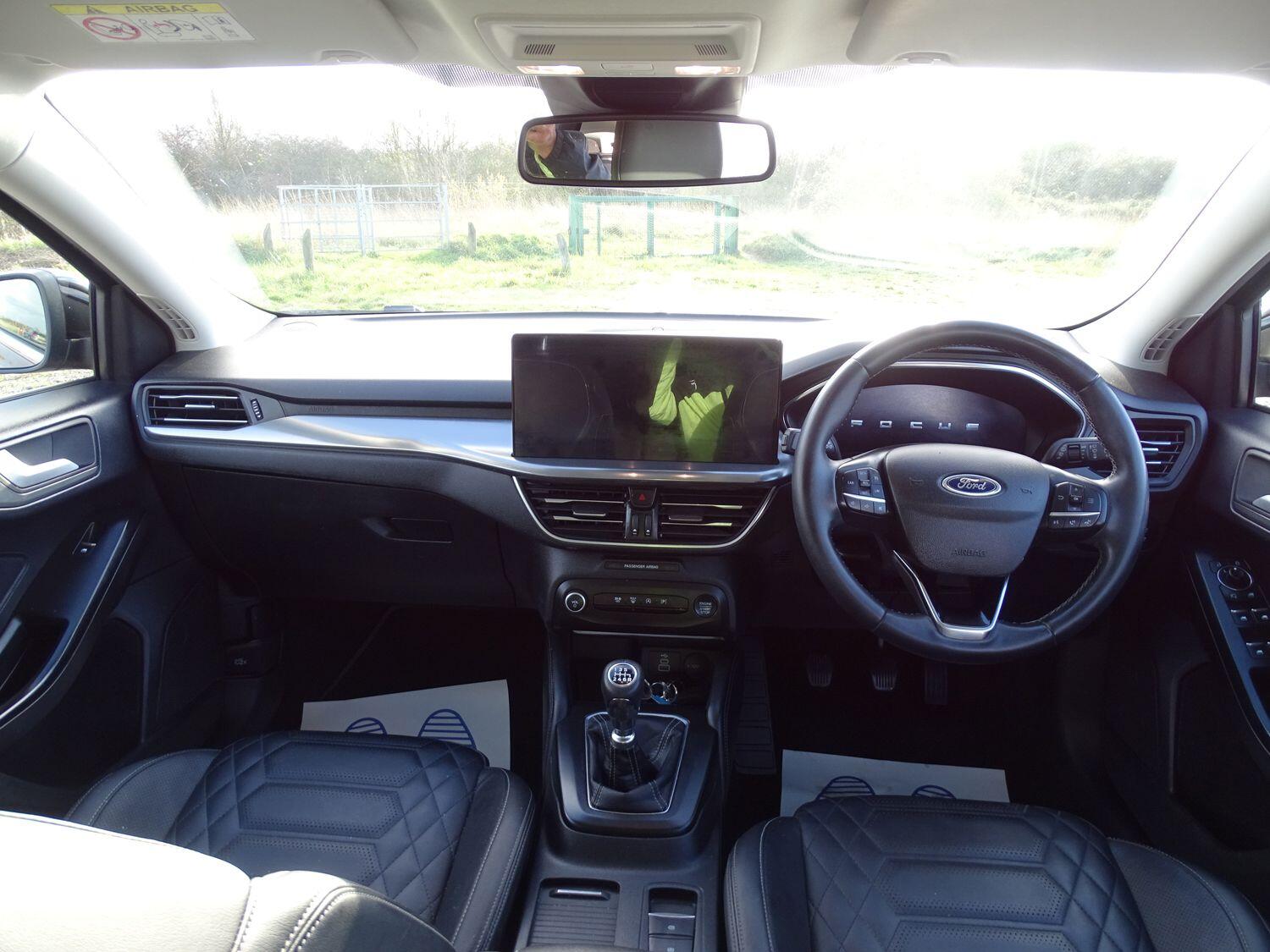 Used Ford Focus 2022 for sale - 76996459: Photo 9