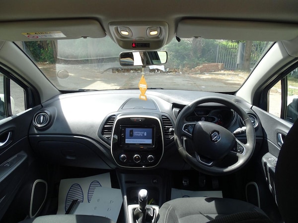 Used Renault Captur 2018 for sale - 76269946: Photo 17