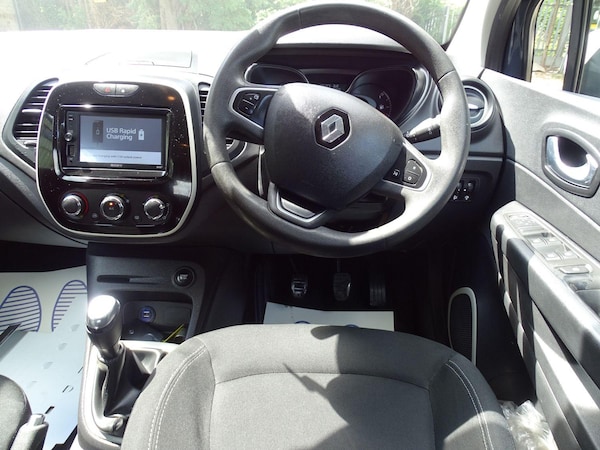 Used Renault Captur 2018 for sale - 76269946: Photo 18