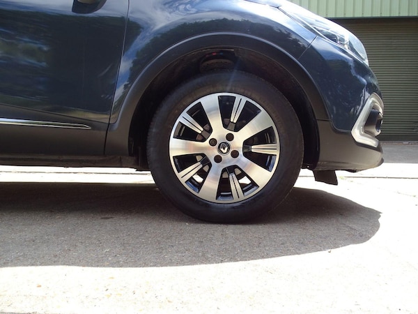 Used Renault Captur 2018 for sale - 76269946: Photo 9