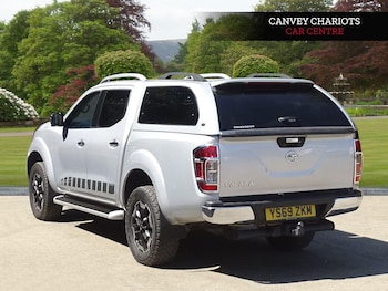 Used Nissan Navara 2019 for sale - 75609742: Photo