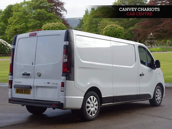 Used Vauxhall Vivaro 2018 for sale - 74713136: Photo 2