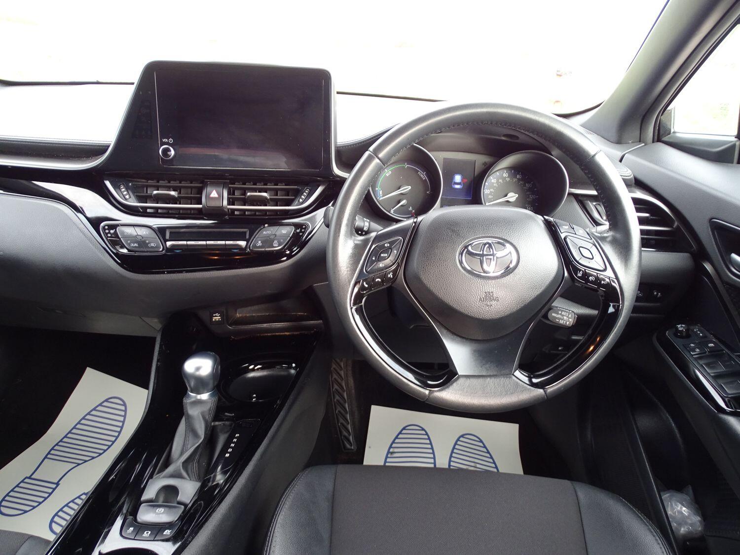 Used Toyota C-HR for sale - 76996667: Photo 10