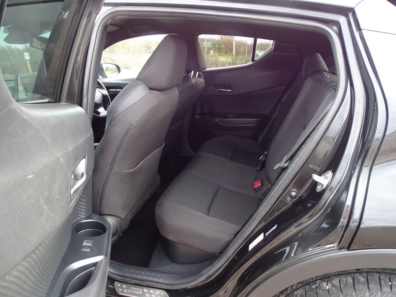 Used Toyota C-HR for sale - 76996667: Photo 14