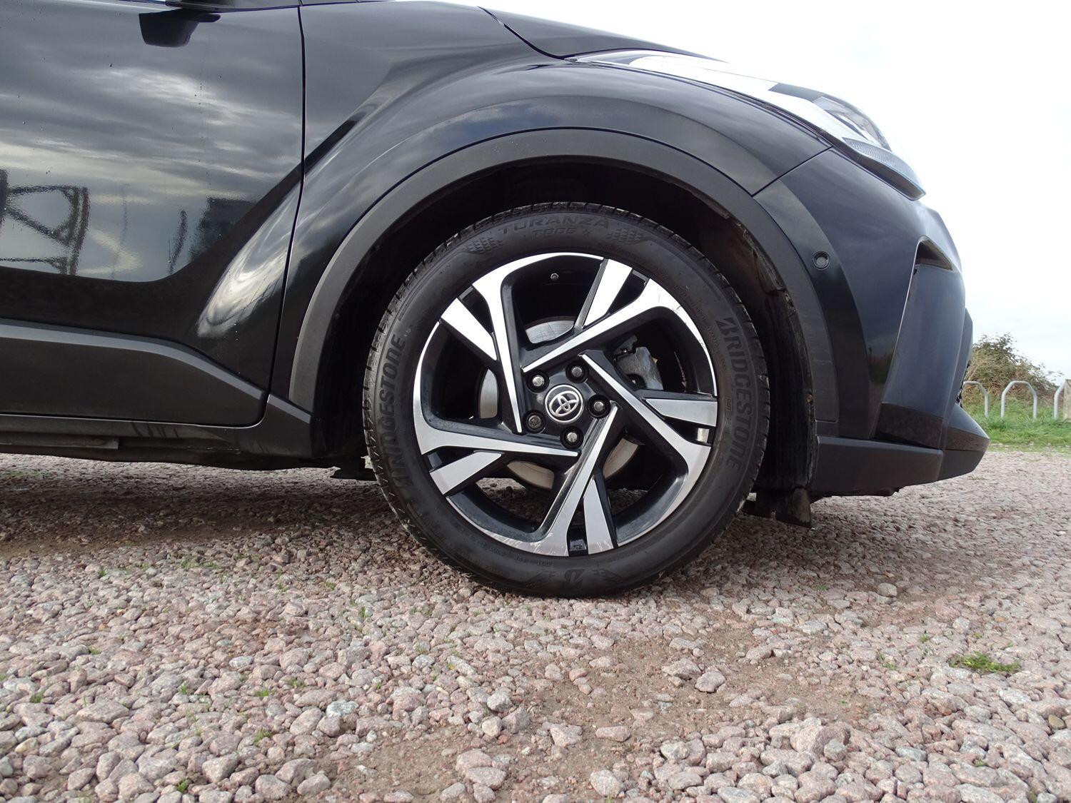 Used Toyota C-HR for sale - 76996667: Photo 19