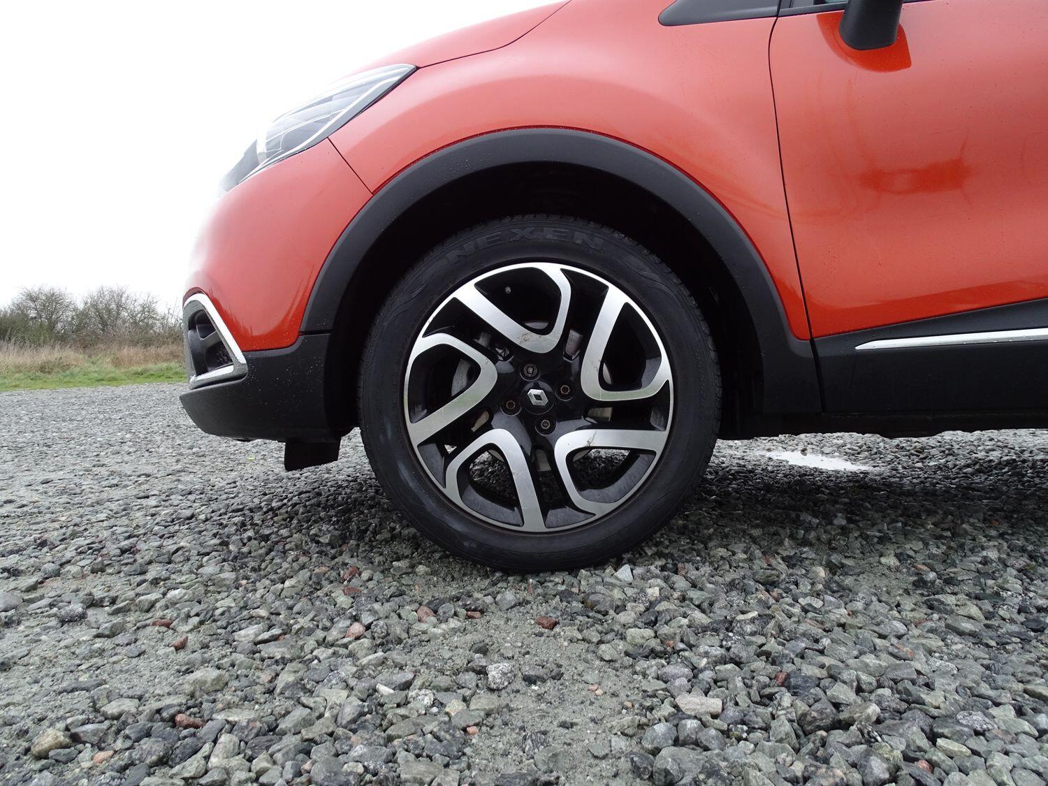 Used Renault Captur 2015 for sale - 77345289: Photo 12