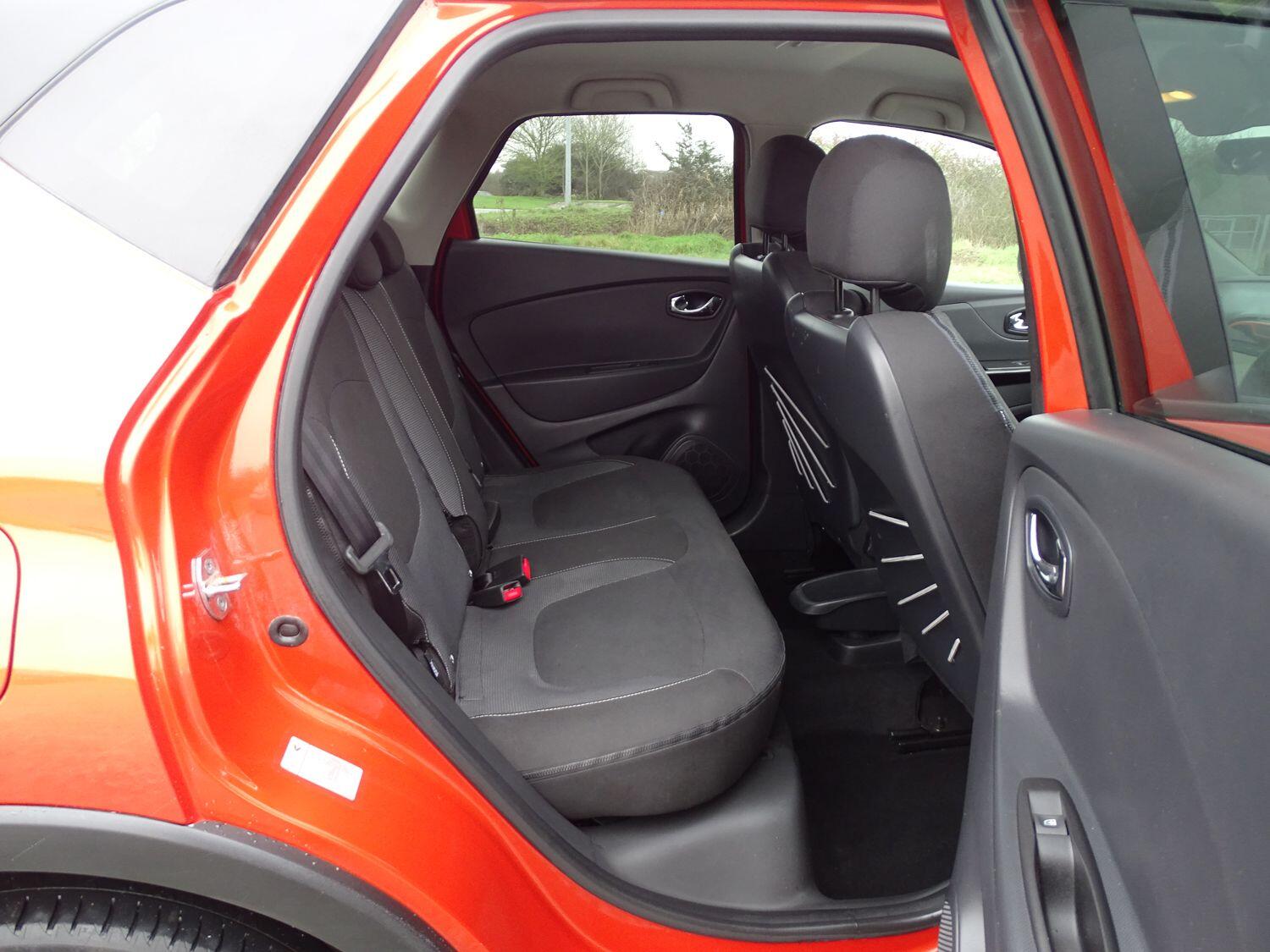 Used Renault Captur 2015 for sale - 77345289: Photo 16