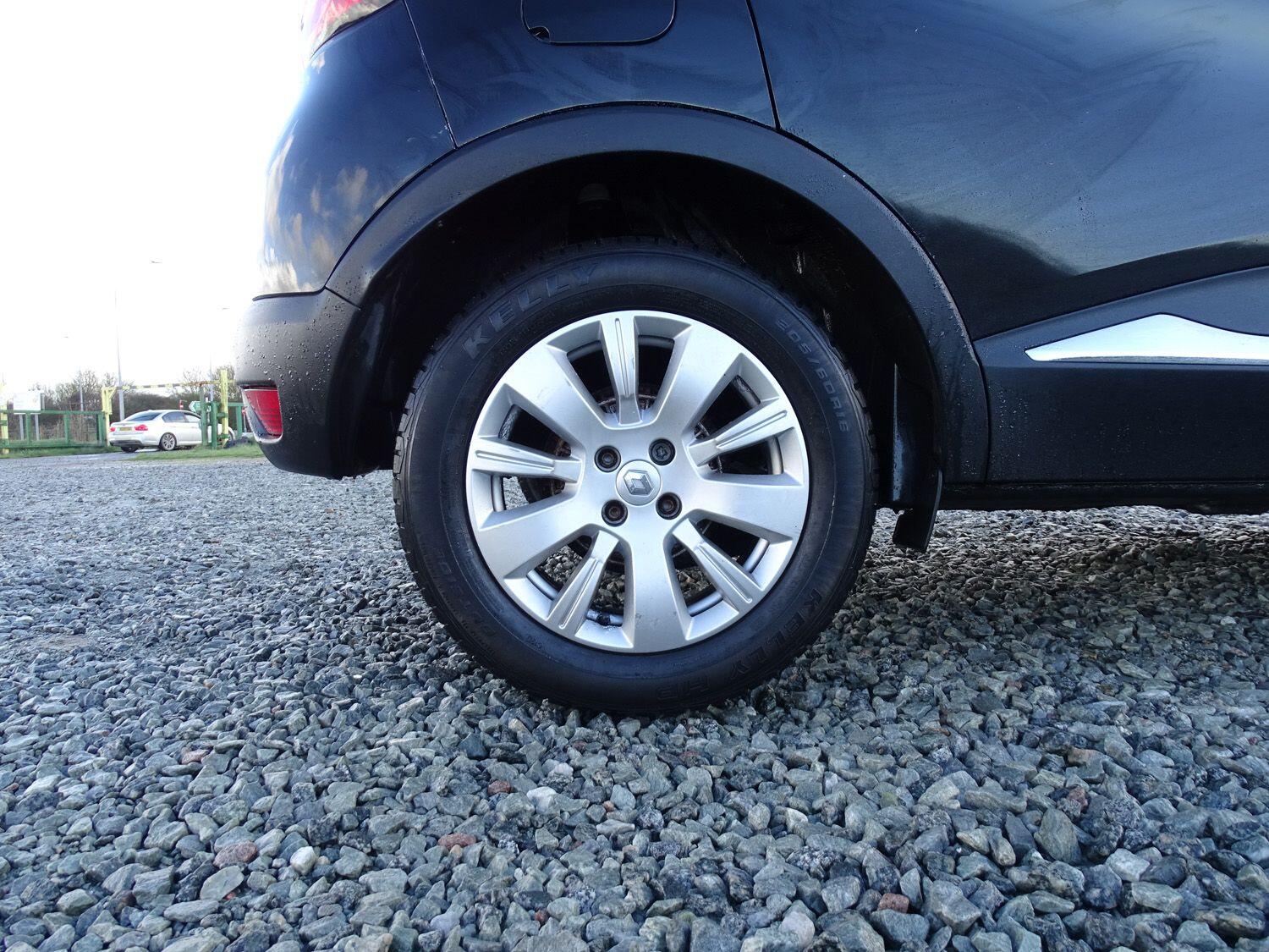 Used Renault Captur 2015 for sale - 77410823: Photo 13