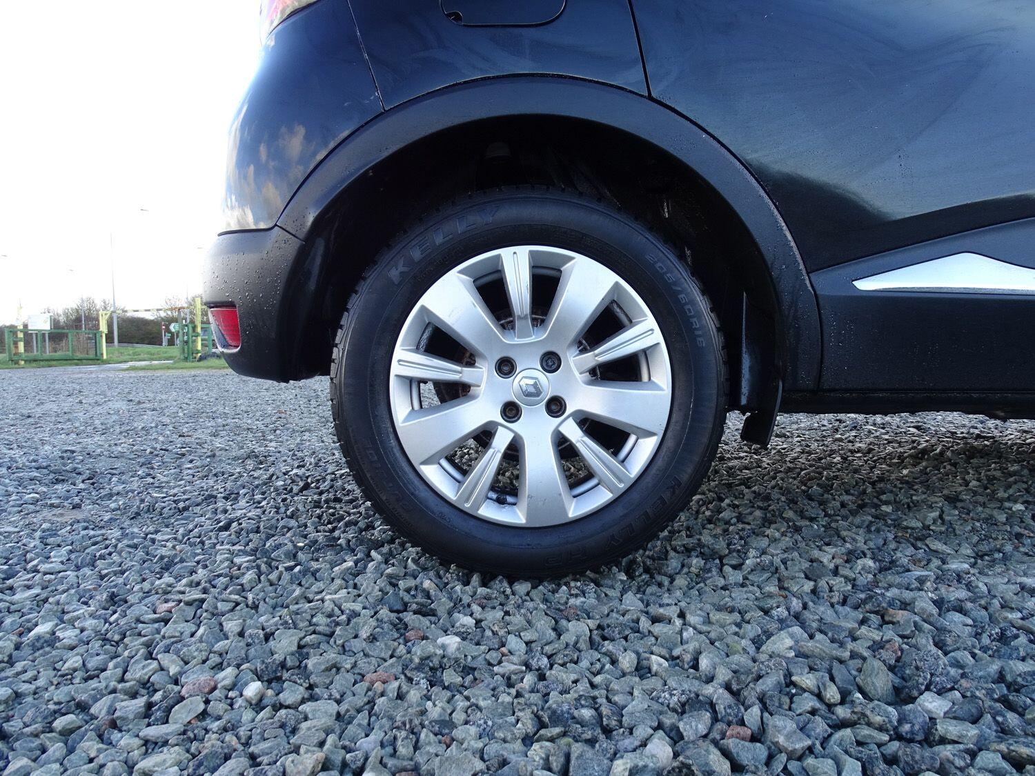 Used Renault Captur 2015 for sale - 77410823: Photo 15