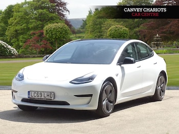 2019 (69) - Standard Range Plus Auto RWD 4dr
