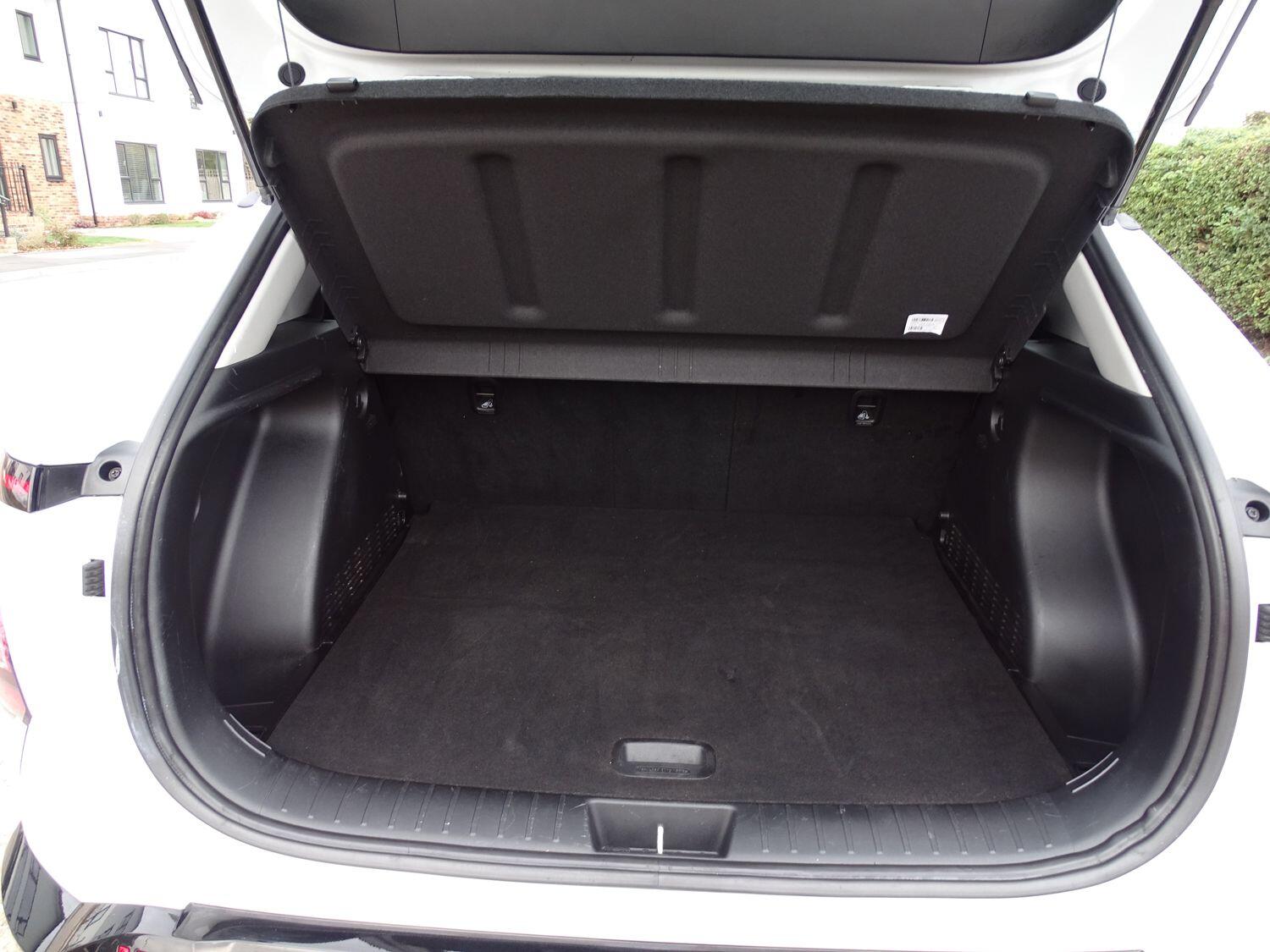 Used Hyundai KONA 2024 for sale - 76042128: Photo 13