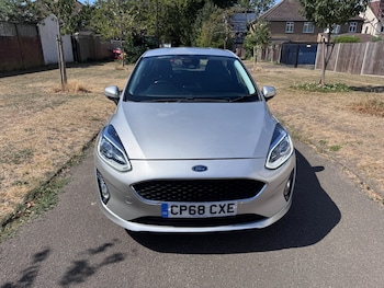 Used Ford Fiesta 2018 for sale - 79408513: Photo