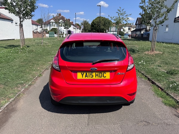 Used Ford Fiesta 2015 for sale - 75651548: Photo 12