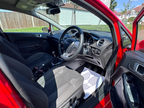 Used Ford Fiesta 2015 for sale - 75651548: Photo 17