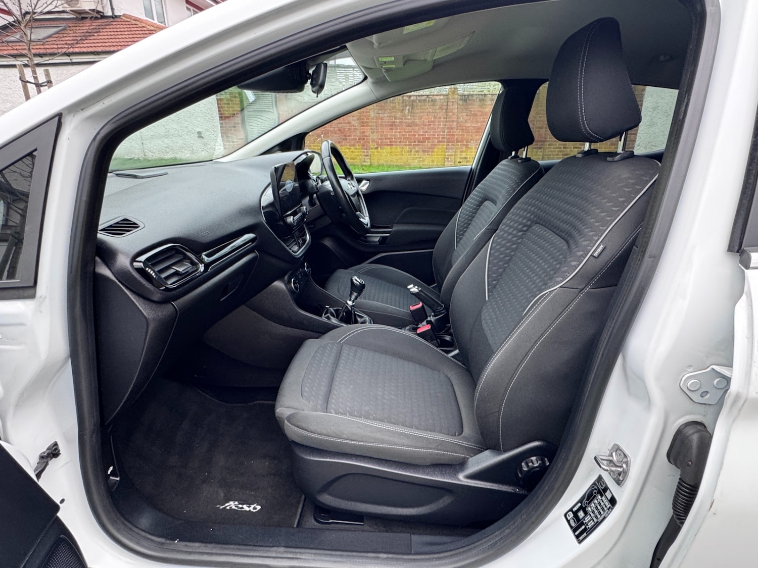 Used Ford Fiesta 2017 for sale - 77062319: Photo 36