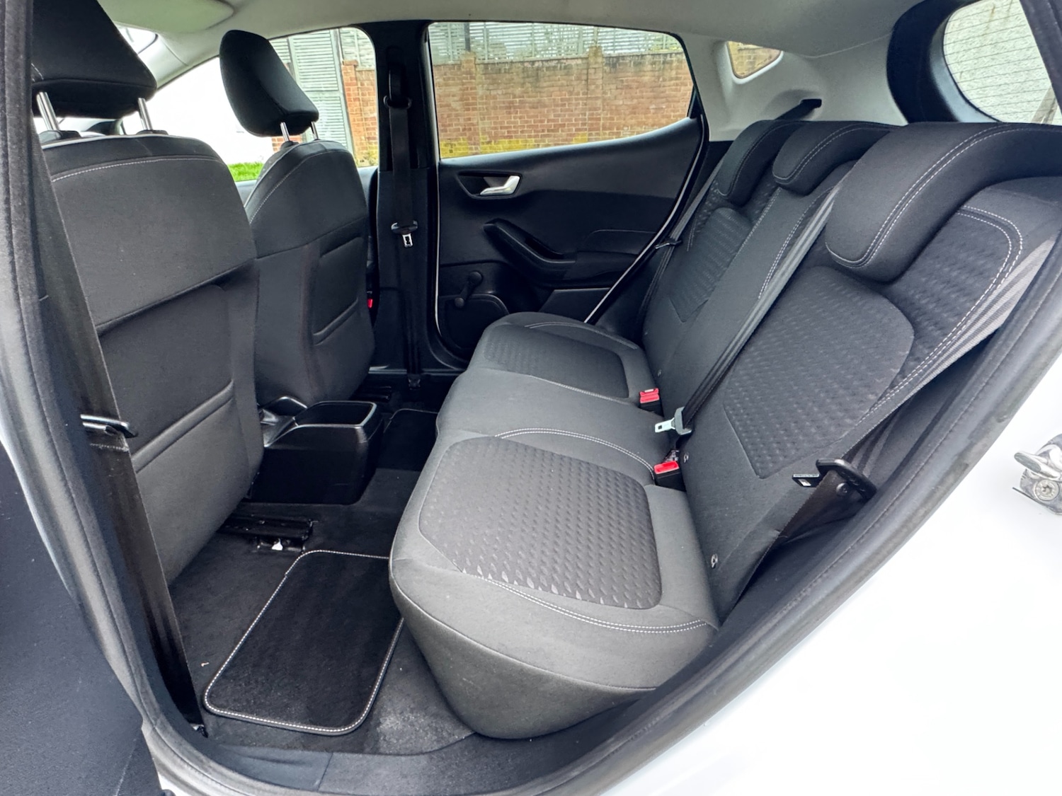 Used Ford Fiesta 2017 for sale - 77062319: Photo 41