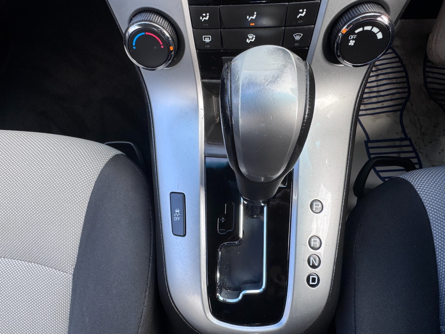 Used Chevrolet Cruze 2011 for sale - 77474903: Photo 38