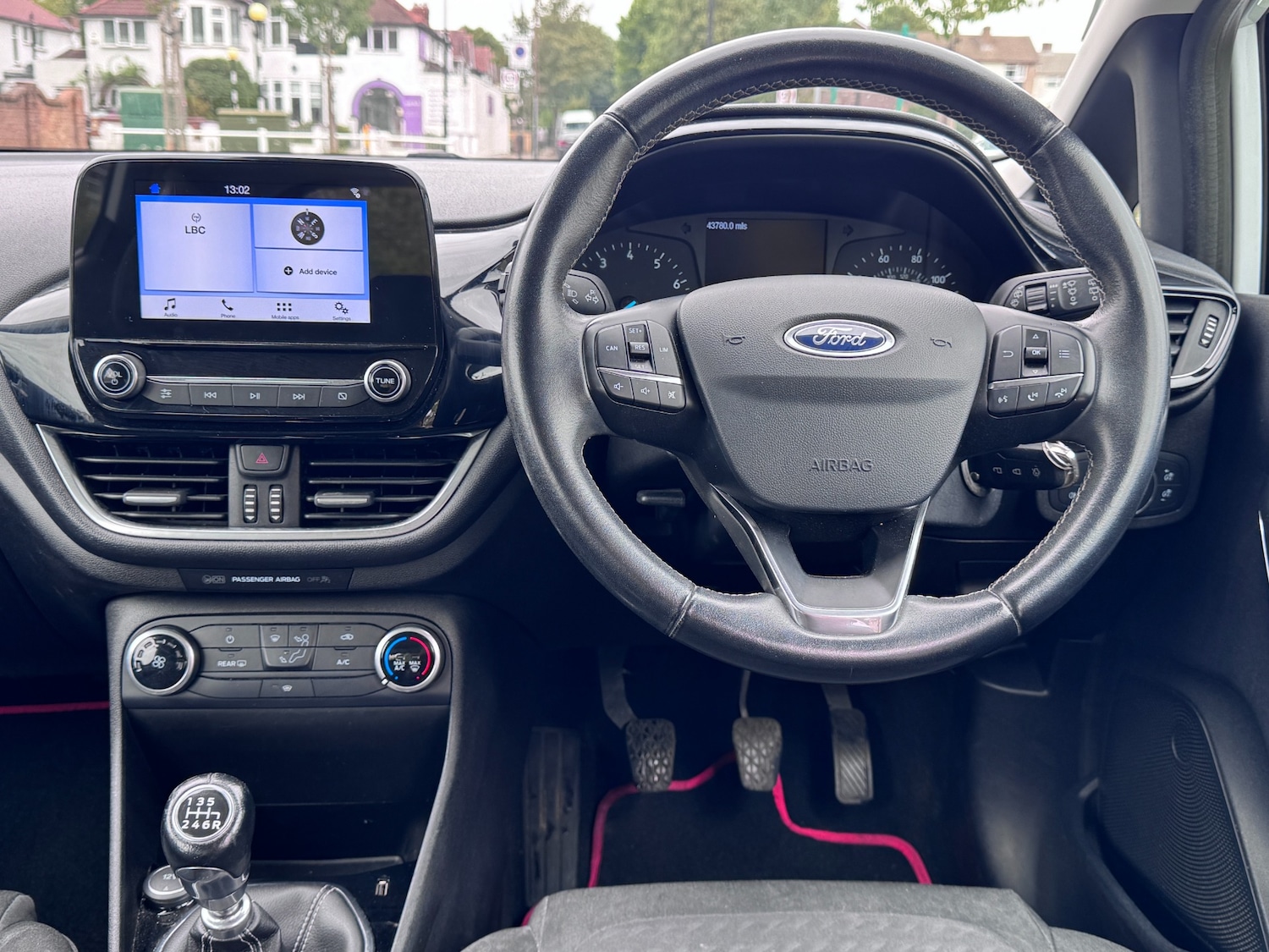 Used Ford Fiesta 2017 for sale - 76115407: Photo 24