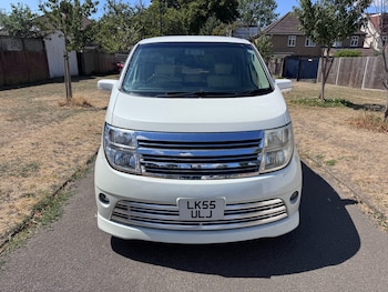 Used Nissan Elgrand undefined for sale - 79467846: Photo