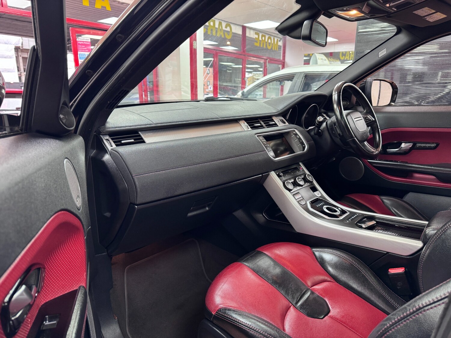 Used Land Rover Range Rover Evoque 2012 for sale - 76780054: Photo 12