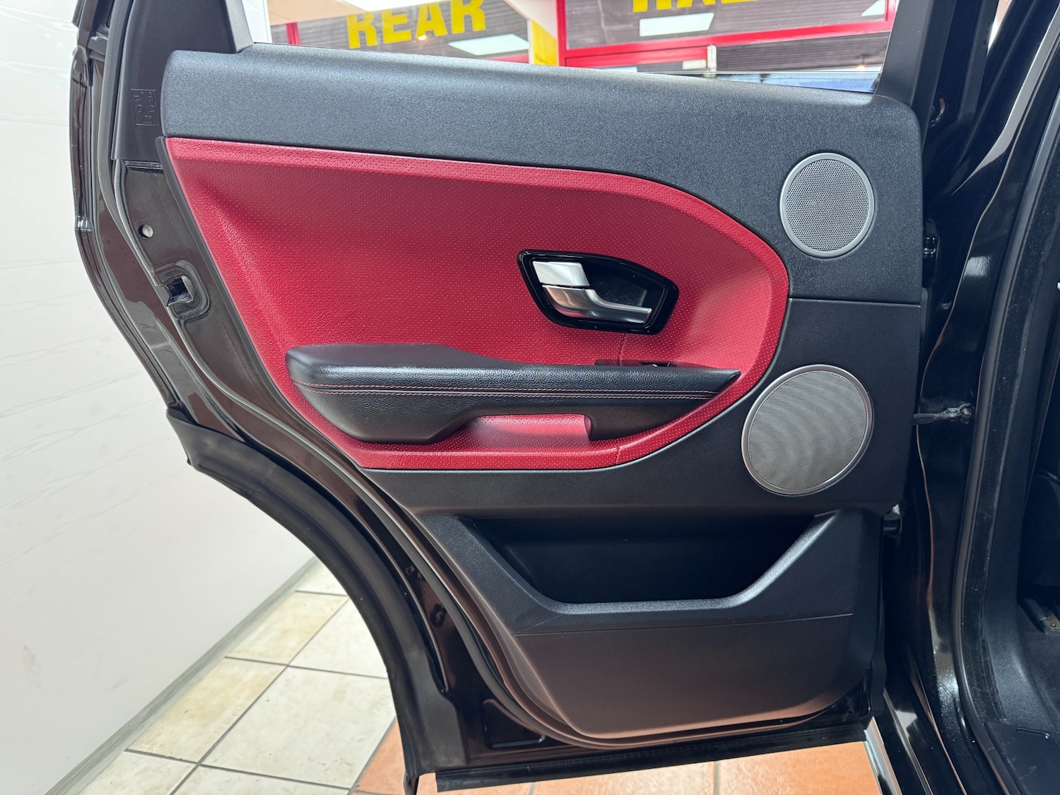 Used Land Rover Range Rover Evoque 2012 for sale - 76780054: Photo 17