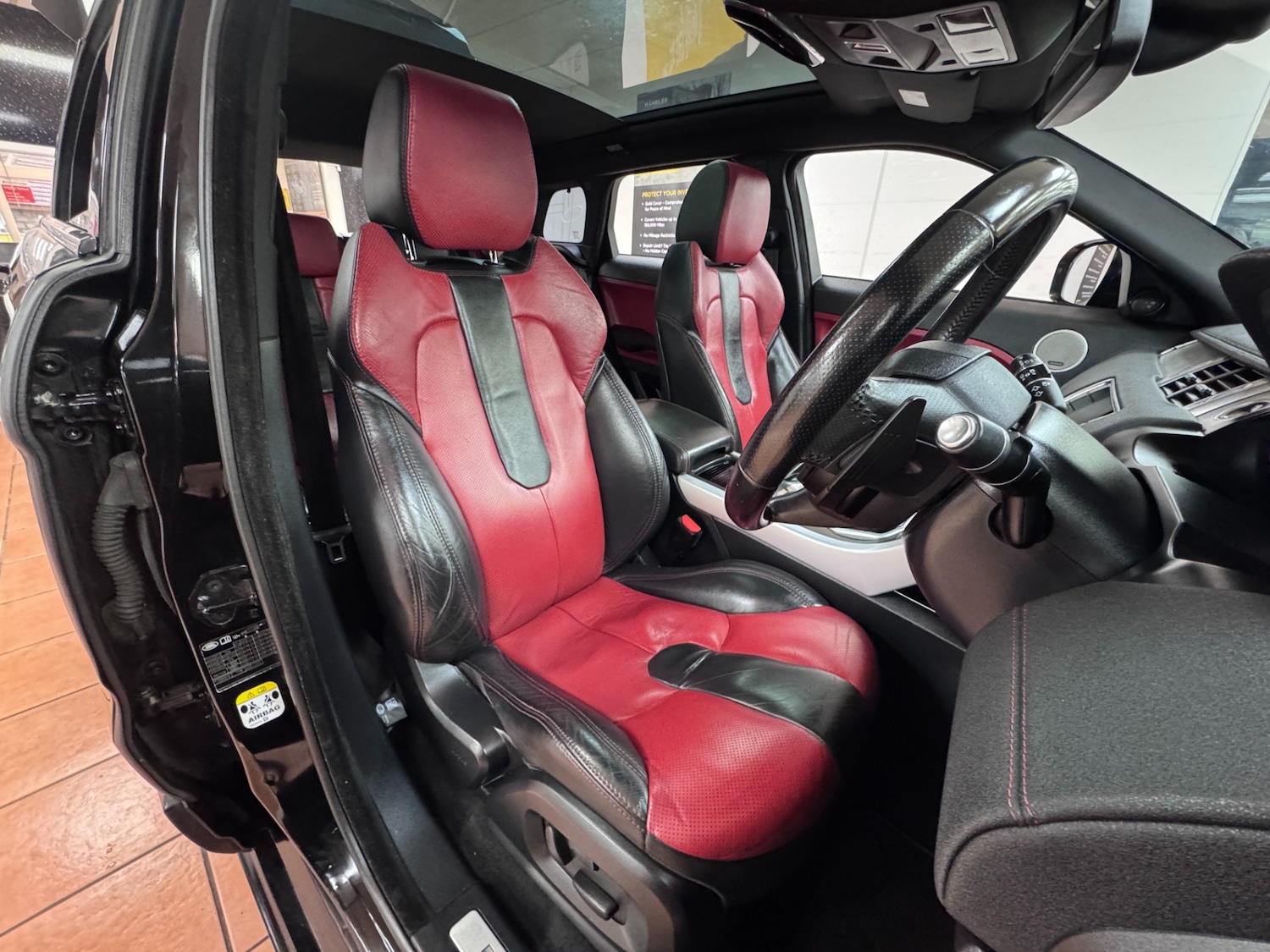 Used Land Rover Range Rover Evoque 2012 for sale - 76780054: Photo 26