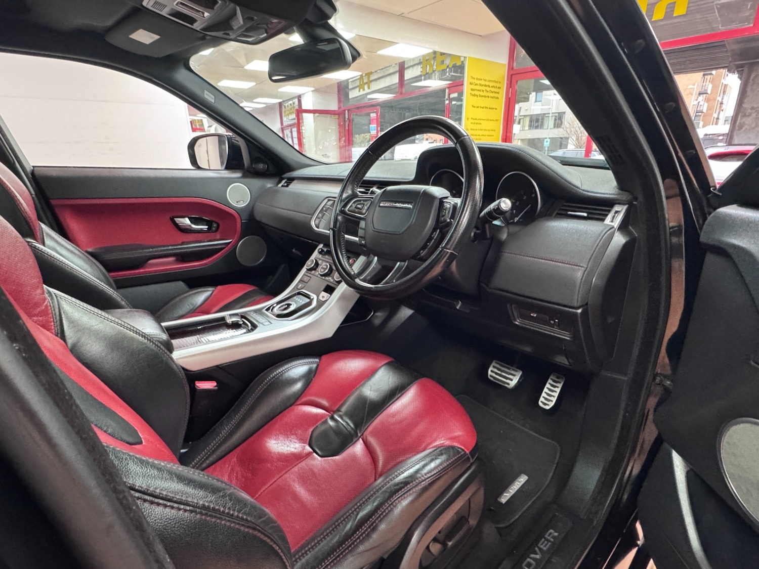 Used Land Rover Range Rover Evoque 2012 for sale - 76780054: Photo 4