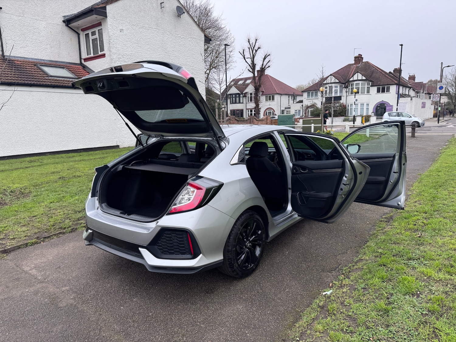 Used Honda Civic 2019 for sale - 77803247: Photo 33