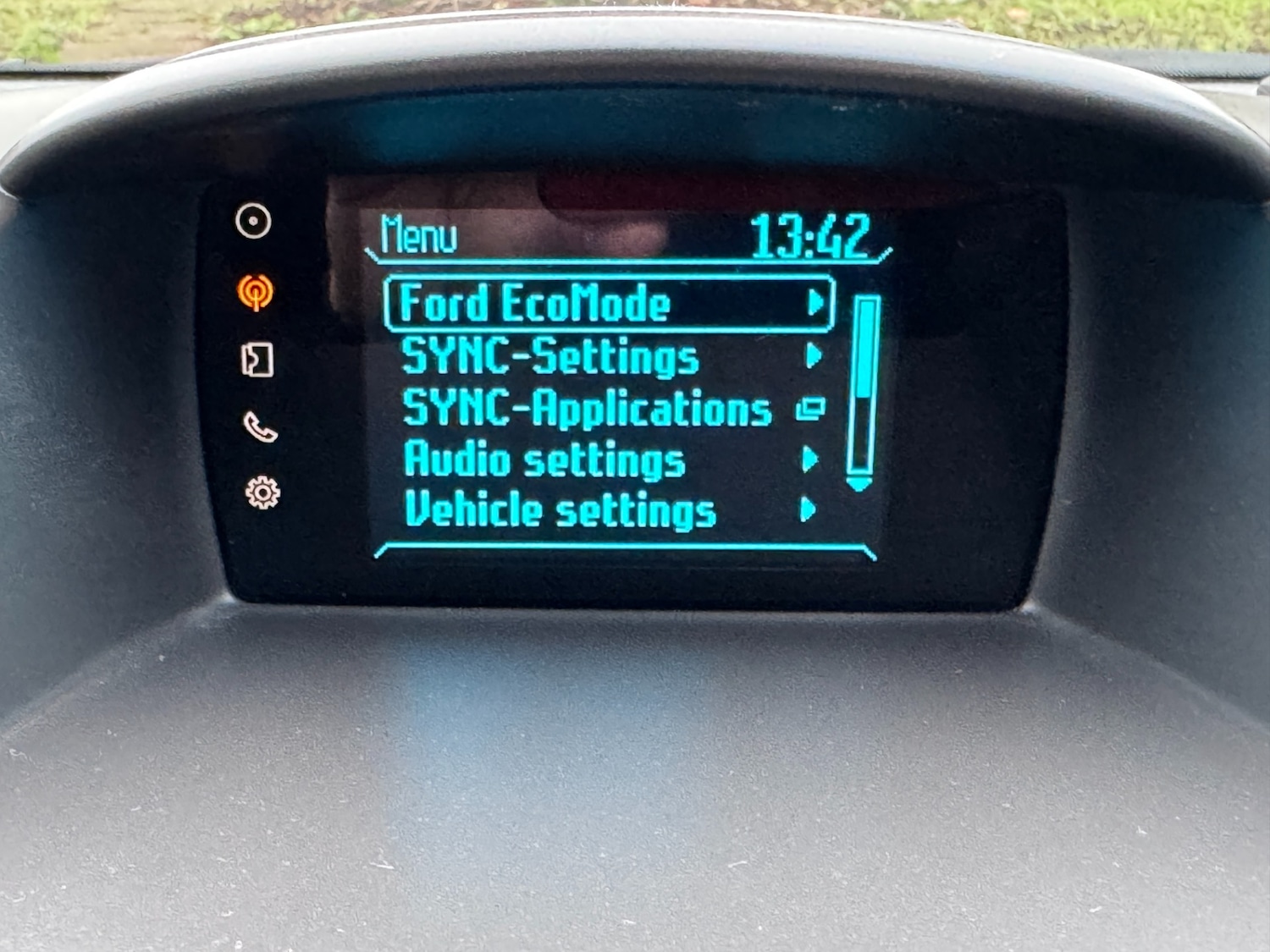 Used Ford Fiesta 2016 for sale - 77061878: Photo 24